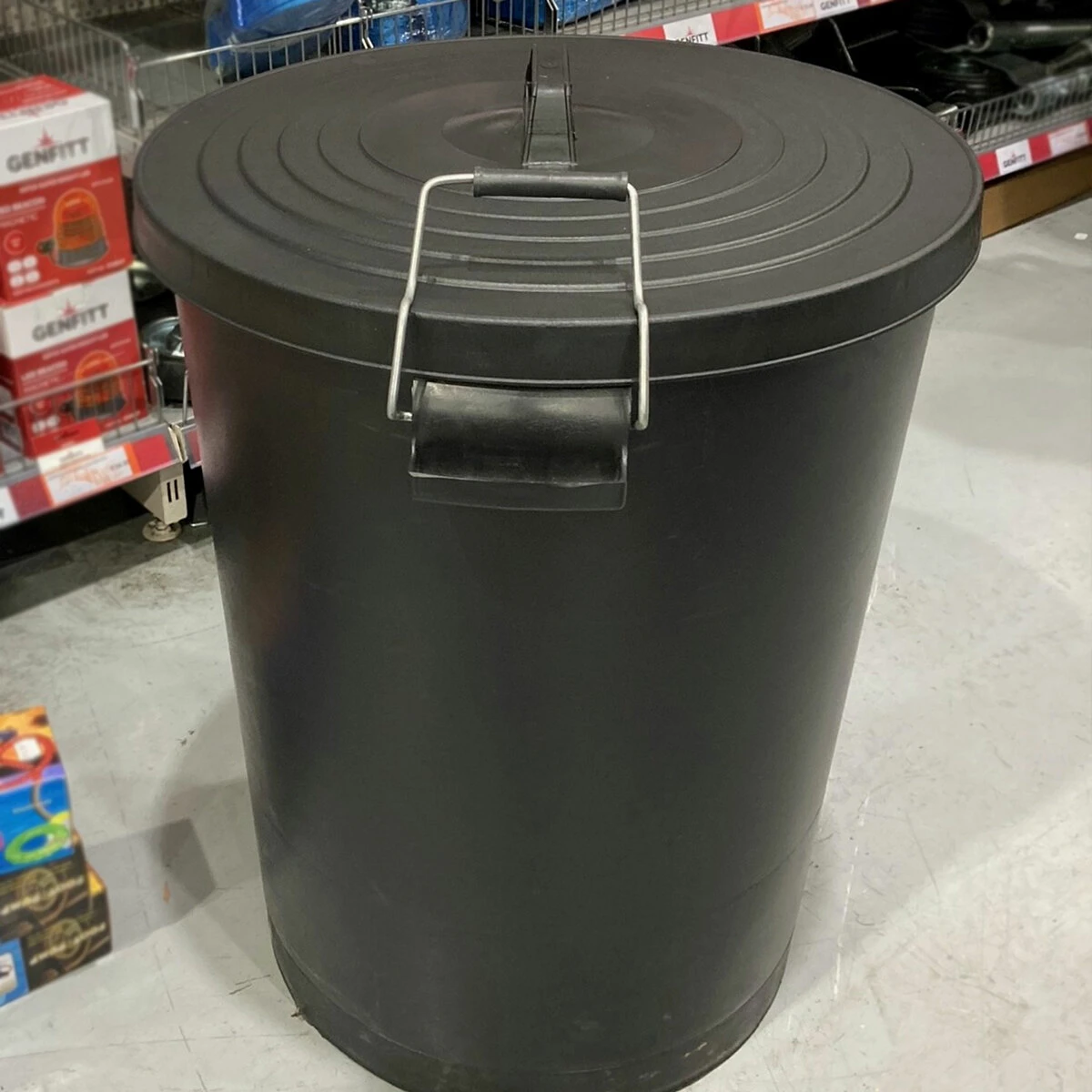 PVC Black Clipper Bin & Lid 2 PVC Black Clipper Bin & Lid - Billede 2