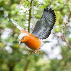 Vida Chaffinch In Flight
