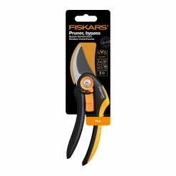 Fiskars Smartfit Bypass Pruner P541 5 Fiskars Smartfit Bypass Pruner P541 -Kent & Stowe butik 9118041 frontface 1200Wx1200H